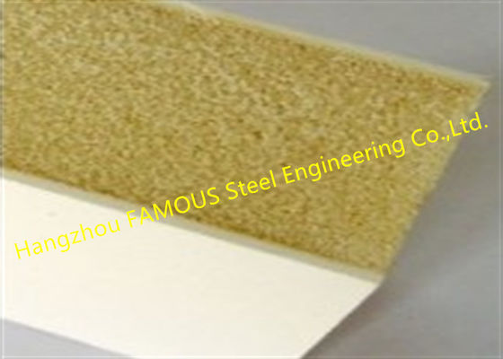 PU 150mm 200mm επιτροπές τοίχων σάντουιτς με την άριστη διατήρηση ερμηνείας