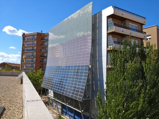 PV χρωματισμένο γυαλί BIPV ενσωματωμένο κτήριο Photovoltaics AR που ντύνεται